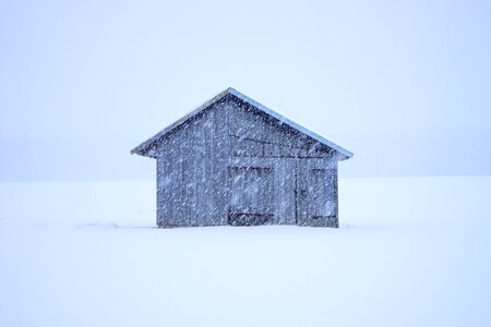 Flake snow log cabin