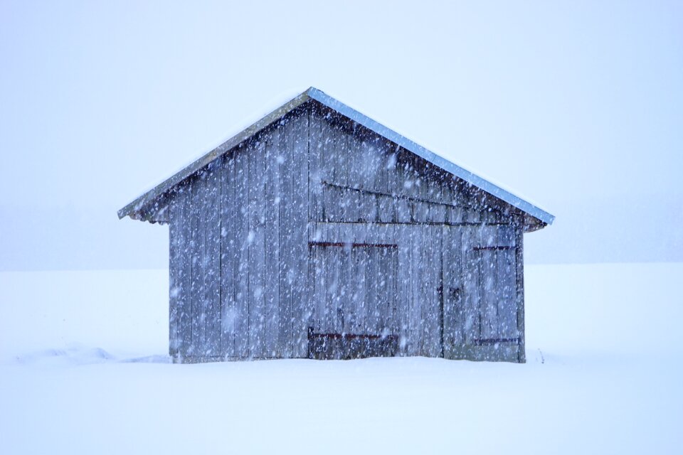 Flake snow log cabin