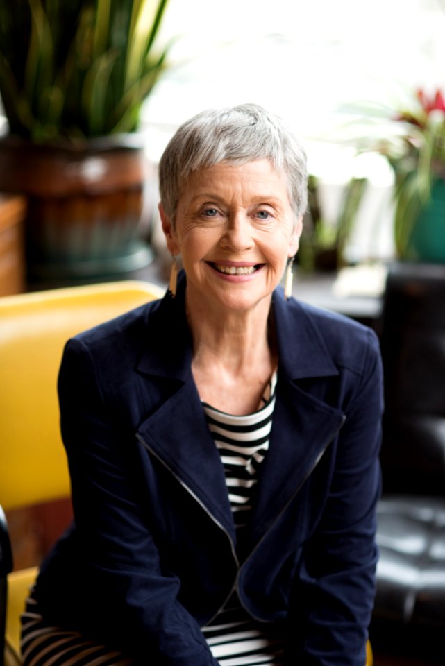 Lisa Savage Headshot for AP