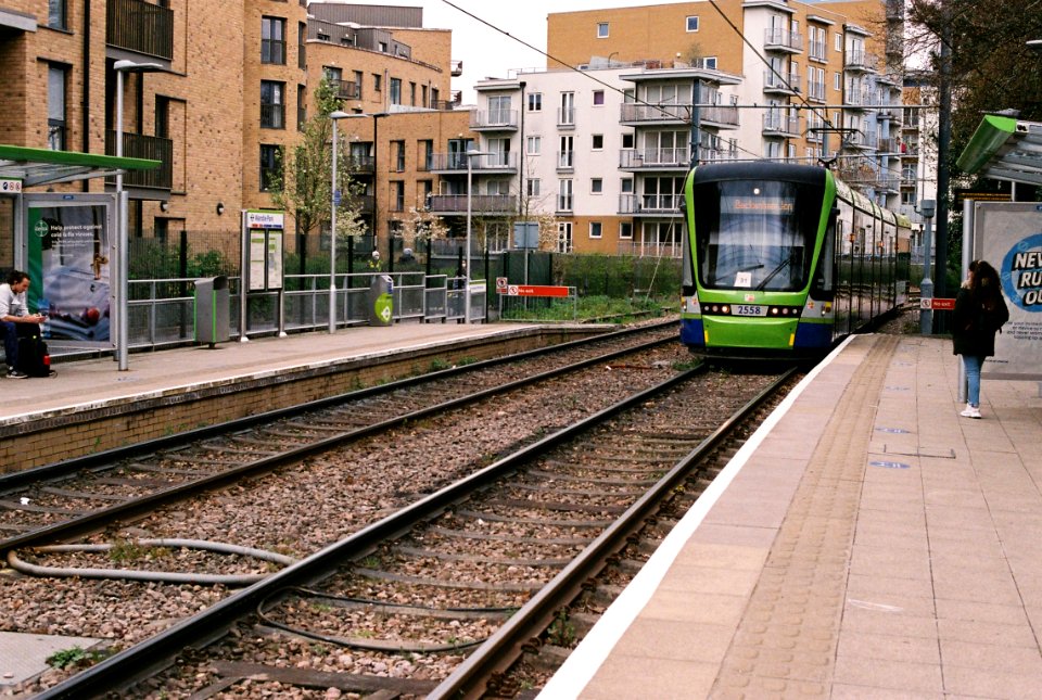 Croydon tram 2558 entering Wandle Park stop photo