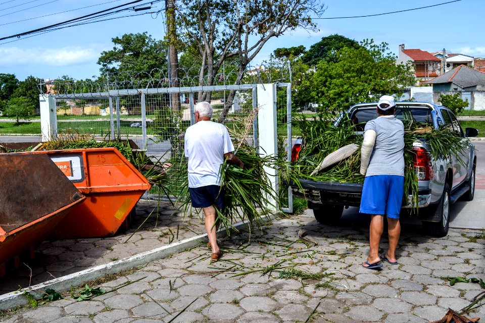 25.01.2018 - Recebimento de materias no Ecoponto de Pelotas . Localizado na Juscelino Kubitschek de Oliveira, 3.195.