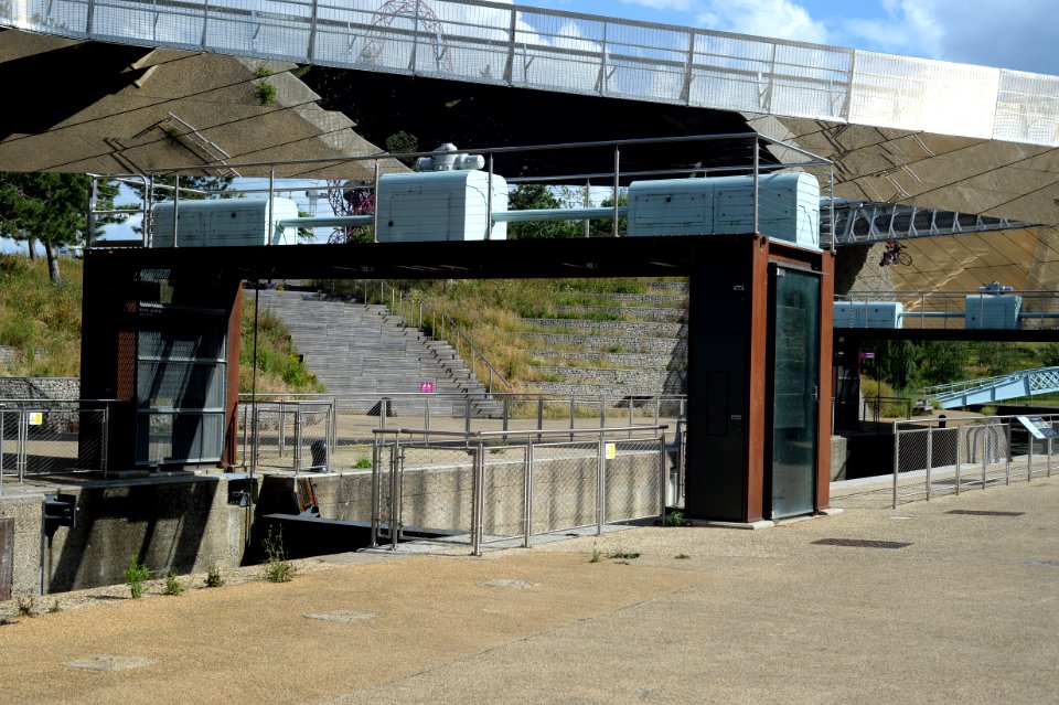 Carpenters Road Lock