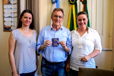 16.03.2018 Entrega convite palestra sobre neurociência e rel. comerciais - Fotos Gustavo Mansur