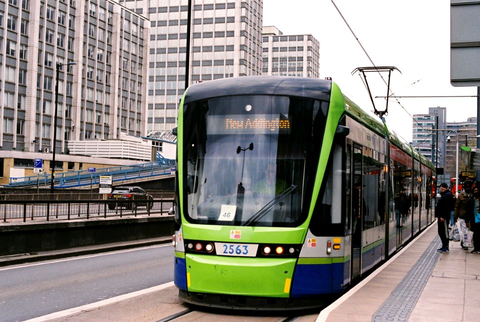 Croydon tram 2563 at Wellesley Road stop photo