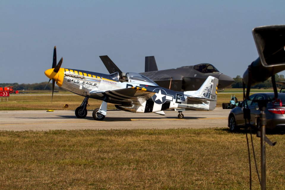 one of these planes is actually cool