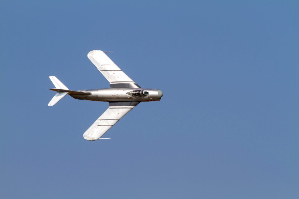 incoming mig!