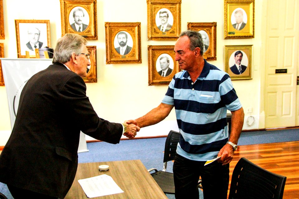 23.11.2017 - Prefeito em exercicio Idemar Barz em audiências publicas individuais do projeto O Vice-Prefeito Recebe
