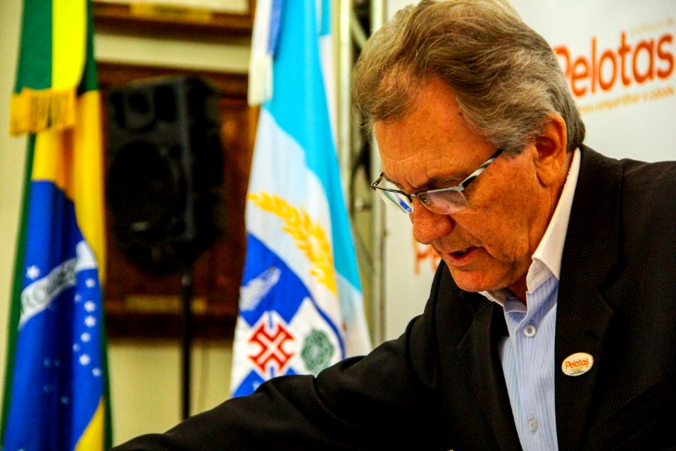 23.11.2017 - Prefeito em exercicio Idemar Barz em audiências publicas individuais do projeto O Vice-Prefeito Recebe