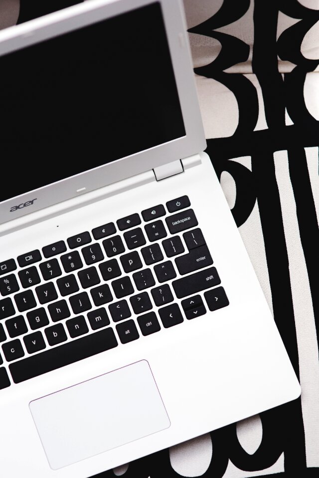 Acer chromebook white