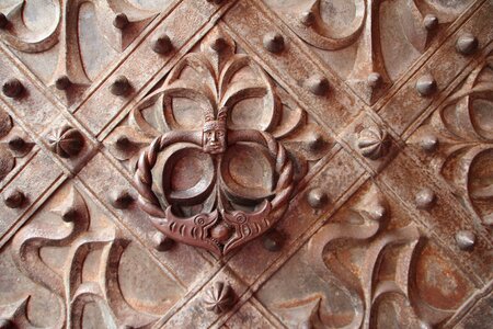 Antique handle ornament