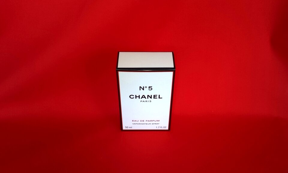 Smell bottle fragrant