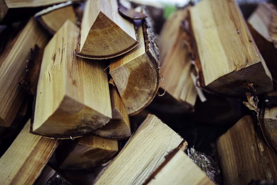 Fireplace wood horizontal