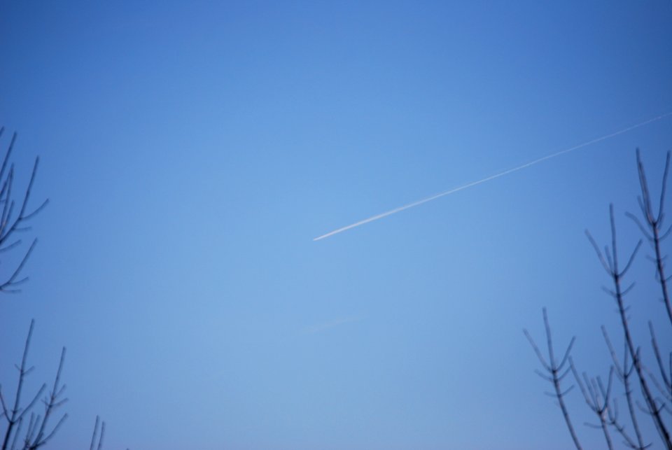 Airbus A319-132, Chicago to Phoenix, over the town of Darlington Missouri