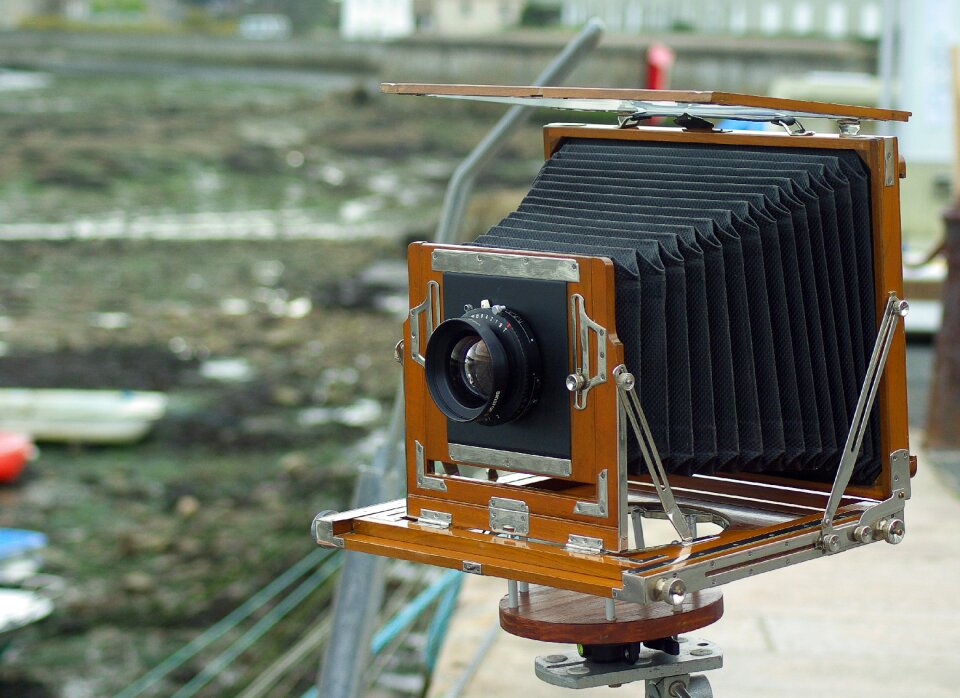 Camera plate bellows