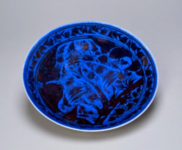 1916.262 - Dish with landscape scene