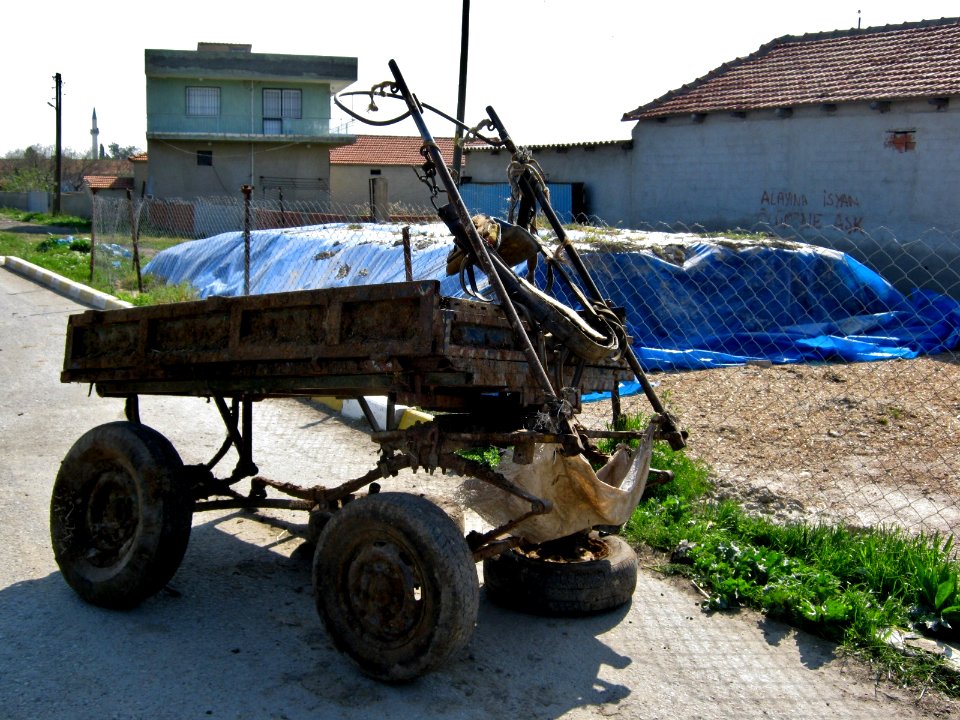 broken cart