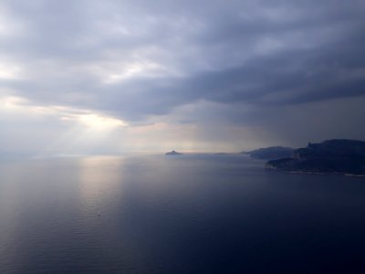 Lumières d'orage sur le parc des Calanques
