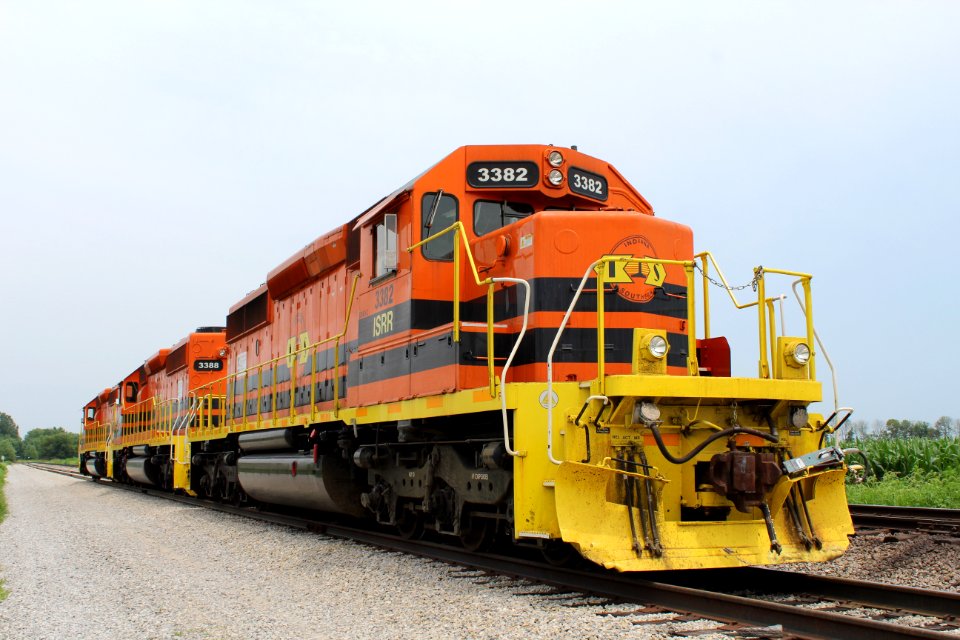 Indiana Southern SD40-2s Parked.