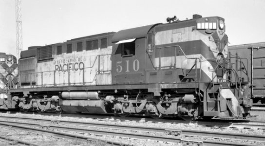 Ferrocarril del Pacifico Alco RSD12 510 photo