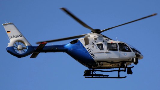 Airbus Helicopters H135P-3 Polizei Bayern D-HBPG - Rechts