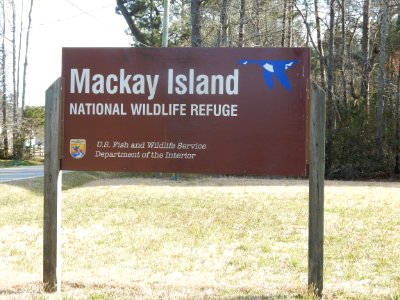 sign Mackay Island NWR ncwetlands KG (66)