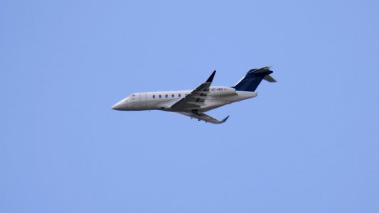 Bombardier BD-100-1A10 Challenger 350 OE-HRS International Jet Management from Alicante
