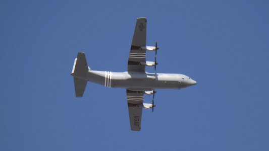 Lockheed C-130J-30 Hercules USAF RS-65840 lateral