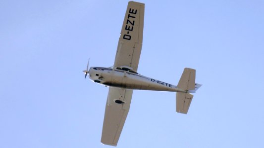 Cessna 172S Skyhawk SP D-EZTE Aeropubblicità Vicenza