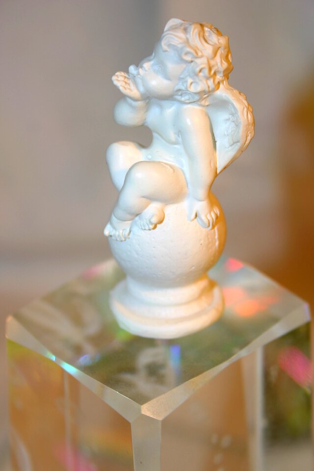 Figure wing sculpture
