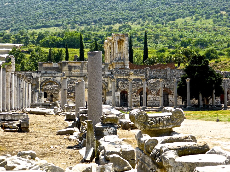Ancient monument landmark