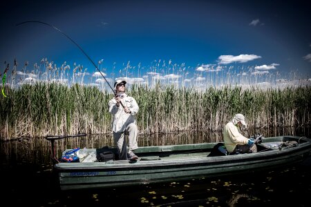 Boat jezero joca fishing photo