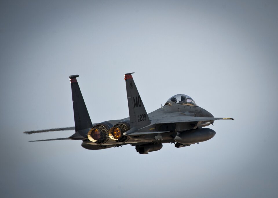 Aircraft airplane military