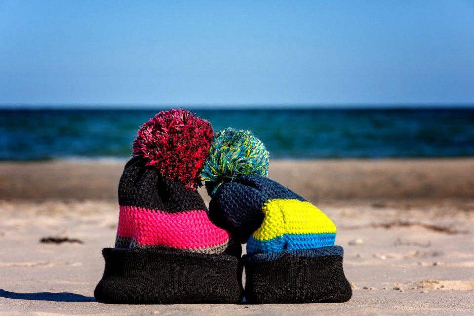 bobble-hat-4118004 1920