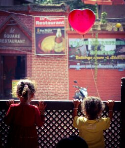 Children love balloon