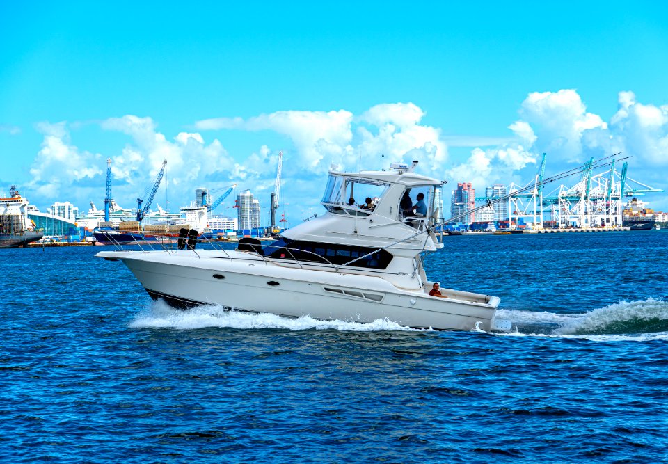 Aeronautical Marine Media 28
