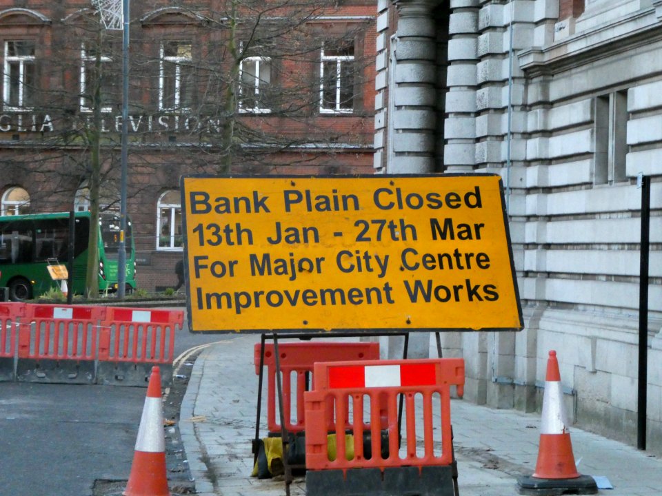 Bank Plain closure sign, Norwich