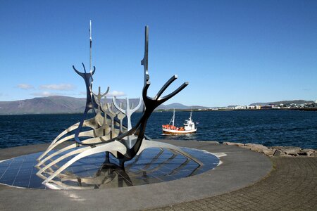 Sólfar sun voyager sculpture