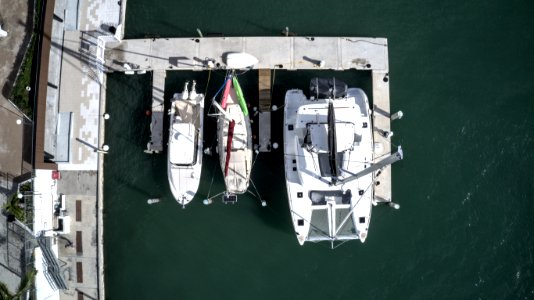 Victor A. Bruzos - Marina 2