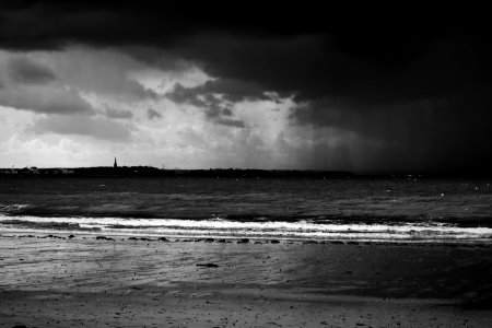 Saint Malo en vue, sortez les k ways
