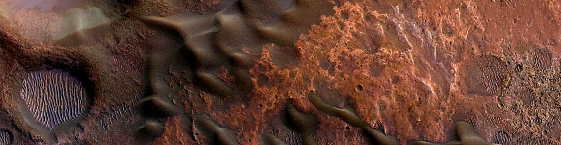Mars - Briault Crater Dunes