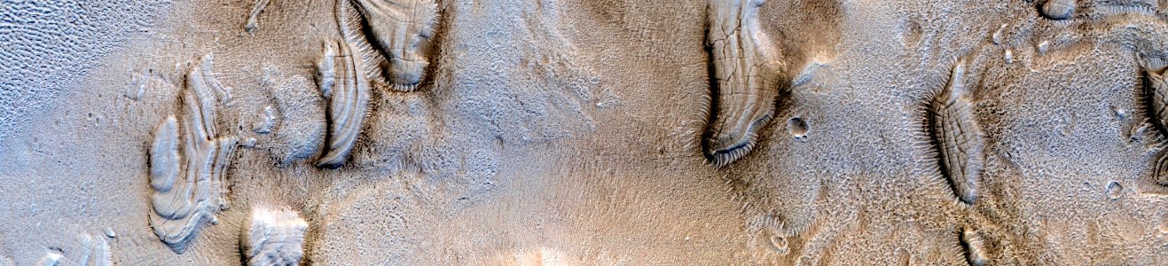 Mars - South of Deuteronilus Mensae photo