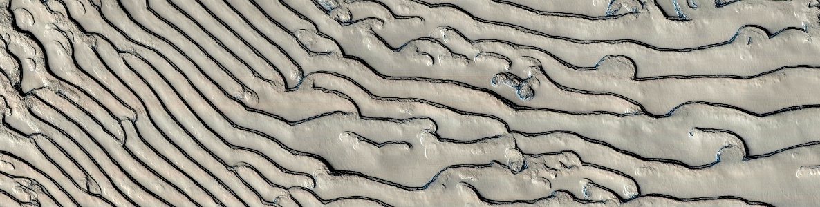 Mars - Sawtooth Pattern in Carbon Dioxide Ice