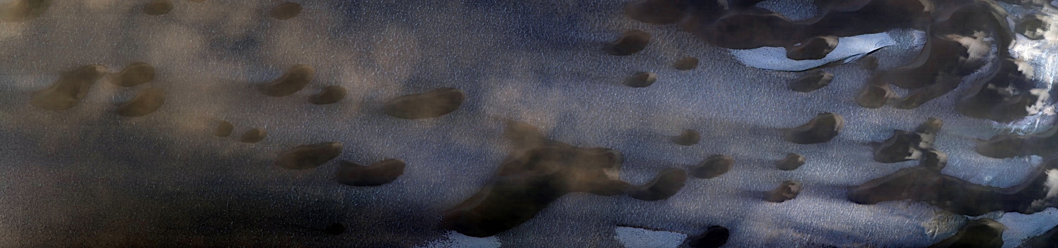 Mars - Furrows and Dunes in Hyperborei Cavi