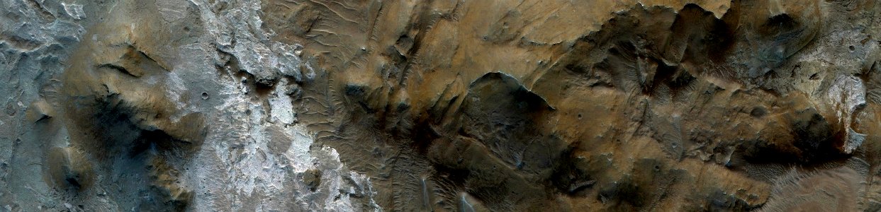 Mars - Jumbled Terrain in Ius Chasma photo