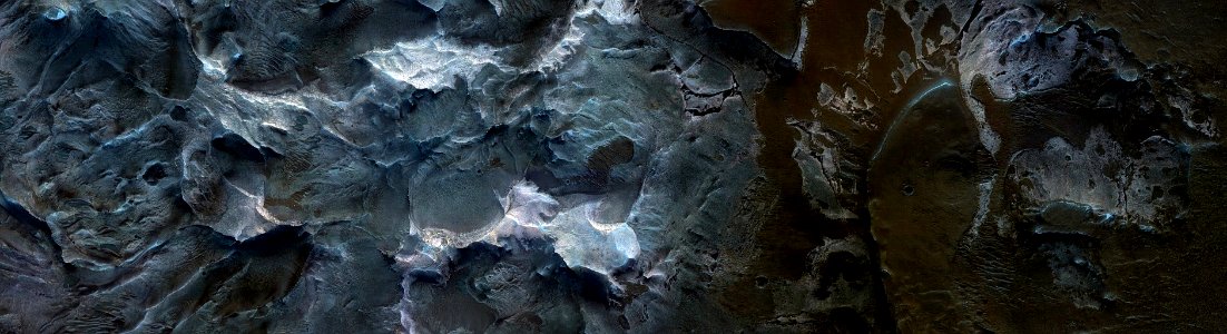 Mars - Diverse Deposits in Melas Chasma