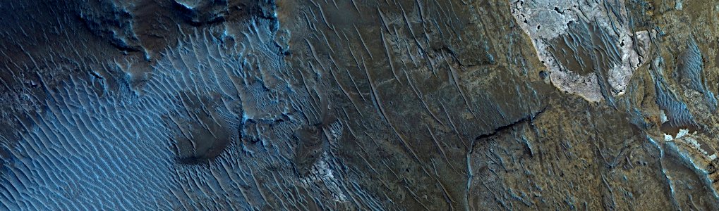 Mars - Possible Sulfates in Ius Chasma photo