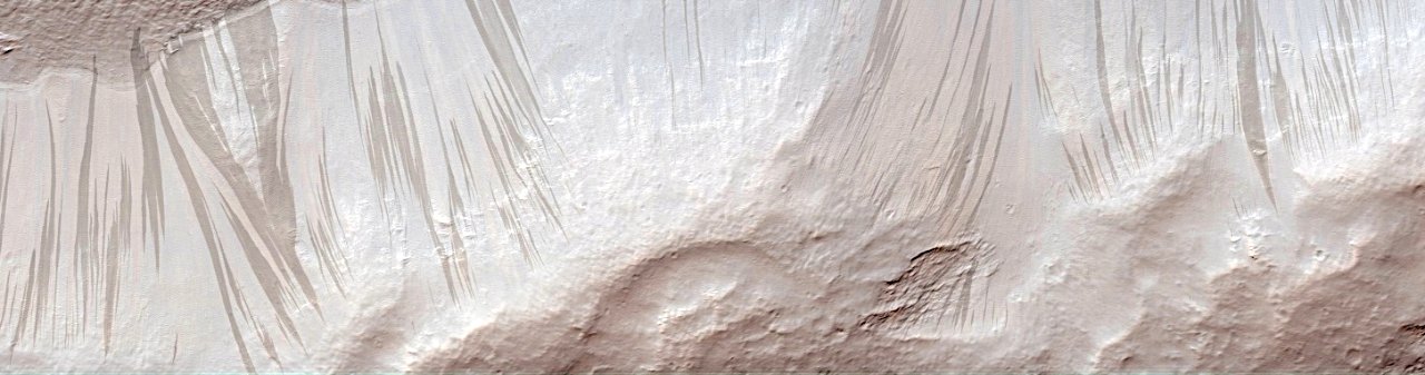 Mars - Slope Streaks in Acheron Fossae