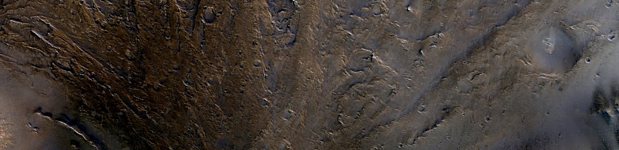 Mars - Fan in Southern Low Latitude Crater