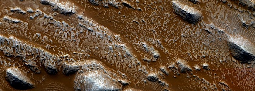 Mars - Layered Outcrops