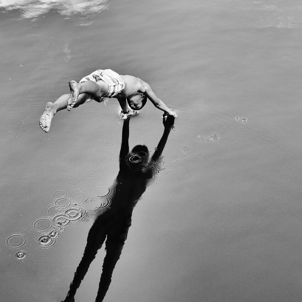 Touch of your shadow jump into the water touch
